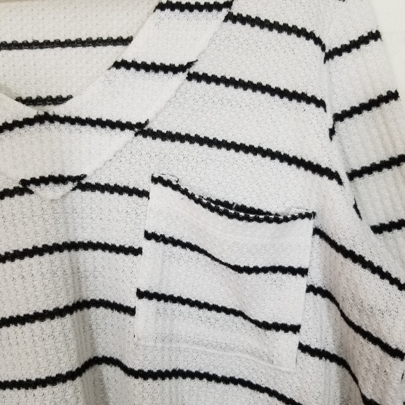 Lazy Sundays - Striped Waffle Knit - Large - Picture 2 of 4